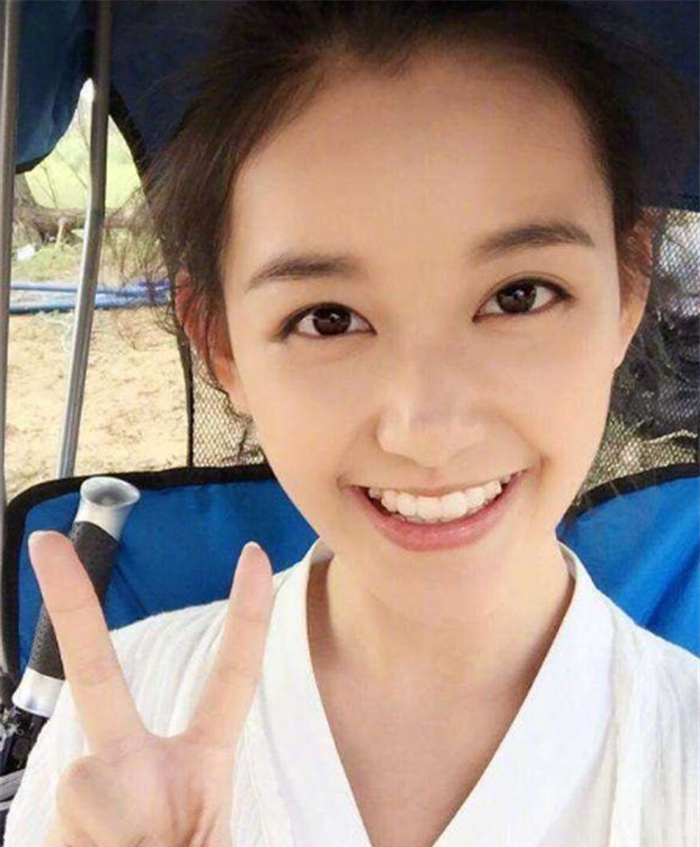 依依成人影院久久久午夜_网页版36.65.411-第2张图片